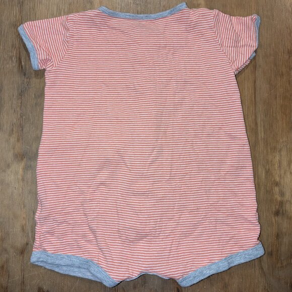 SET OF 2 Carter's baby boy rompers, 6-9 months - Picture 3 of 6